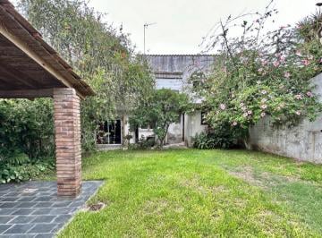 Terreno · 112m² · 4 Ambientes · 1 Cochera · Oportunidad! Lote en Venta en El Bajo de San Isidro!