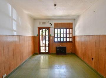 PH · 114m² · 3 Ambientes · PH en Venta Los Hornos 2 Dorm. Patio
