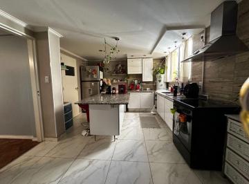 Departamento · 86m² · 4 Ambientes · Alquiler Departamento 3 Dorm. Mendoza Centro