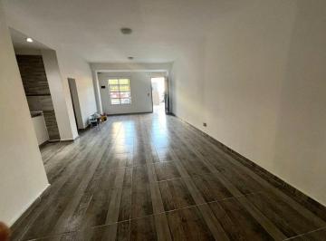 PH · 58m² · 3 Ambientes · 1 Cochera · Venta PH 3 Ambientes C/ Cochera