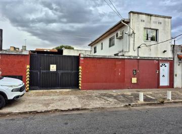 Bodega-Galpón · 370m² · 4 Ambientes · Galpon en Villa Martelli