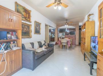 Departamento · 74m² · 4 Ambientes · 1 Cochera · Departamento en Flores - 4 Ambientes con Cochera y Baulera - Sum