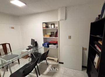 Oficina comercial · 30m² · 1 Ambiente · Alquiler - Oficina/consultorio - Zona Chauvin