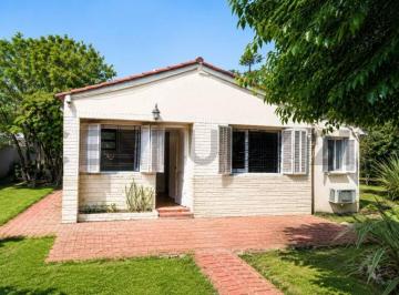 Casa · 45m² · 2 Ambientes · Venta de Casa de 2 Ambientes en Marcos Paz