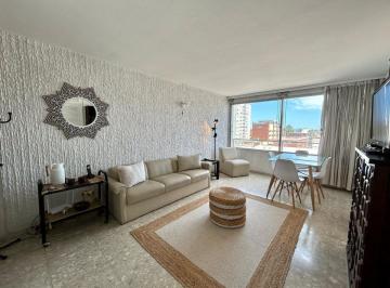 Departamento · 43m² · 3 Ambientes · Alquiler Anual 1 Dormitorio Apartamento Peninsula