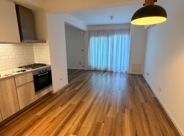 Monoambiente con Cochera y Terraza Propia