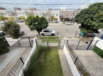 Casa · 82m² · 3 Ambientes · 1 Cochera · Vende Duplex en La Mejor Ubicaicion de Puerto Madryn