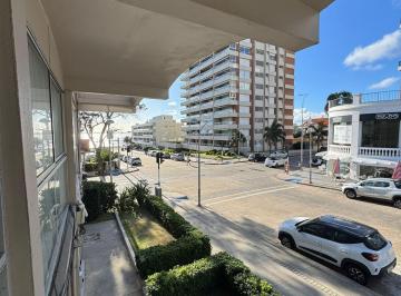 Departamento · 39m² · 2 Ambientes · 1 Cochera · Alquiler Anual 1 Dormitorio y 1/2 Punta del Este