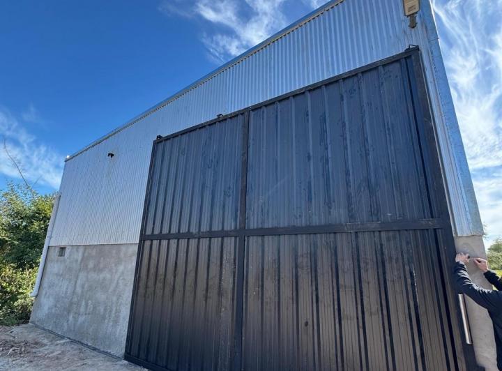 Bodega-Galpón · 200m²