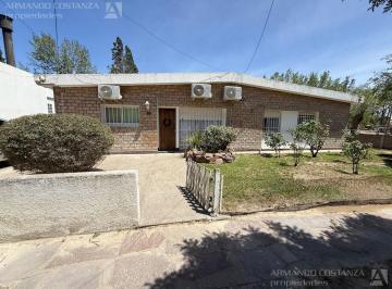 Casa · 105m² · 5 Ambientes · Vende Casa Zona Norte / Puerto Madryn