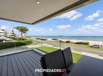 Foto1 · Apartamento en Venta Pinares Primera Linea de Playa Mansa