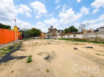 Terreno · 2500m² · Gran Parcela de 2500 m² con Salida a Dos Calles