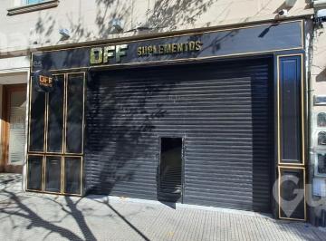 Local comercial · 145m² · Excelente Local en Alquiler Sobre Báez Al 200 – Las Cañitas