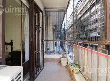 Departamento · 90m² · 3 Ambientes · Recoleta Piso 3 Ambientes Toilletes Dependencia Cocina Indep. de Epoca Bien Cuidado 2 Balcones