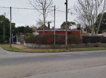 Casa de 3 ambientes, Santa Teresita · Hermosa Esquina! Casa a Reciclar en Santa Teresita!