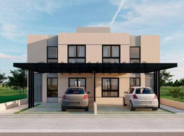 Casa · 82m² · 3 Ambientes · 1 Cochera · Dúplex de 2 Dorm. y 2 Baños, Ubicado en Docta Central!