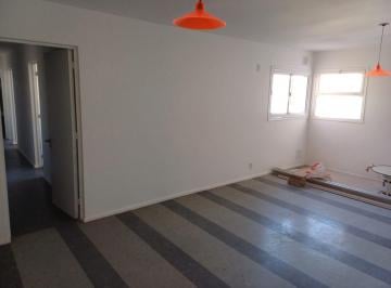 Departamento de 6 ambientes, Ciudad de Mendoza · Departamento 3 Dorm. - Sexta Sección