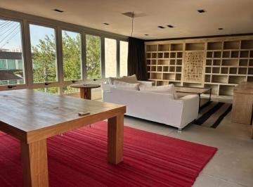 Edificio · 571m² · 8 Cocheras · Venta Edificio Corporativo en Lomas de San Isidro