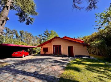 Casa · 100m² · 6 Ambientes · 10 Cocheras · Vendo Quinta en La Reja