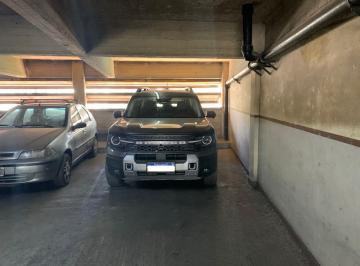 Garage · 15m² · Cochera Apto Camioneta - Seguridad - Rampa