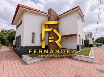 Casa de 5 ambientes, Lomas de Zamora · Casa 5 Ambientes. | French Al 900