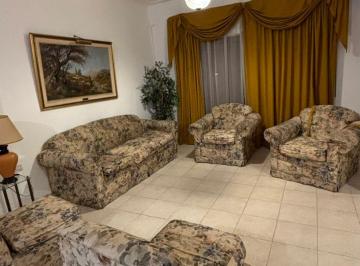 Casa de 5 ambientes, Río Cuarto · Excelente Casa Céntrica en Alquiler – Vivienda o Destino Profesional!