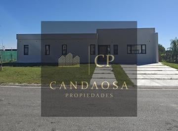 Casa · 153m² · 4 Ambientes · 2 Cocheras · Nvr Oportunidad Casa en Venta San Sebastian