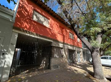Local comercial · 244m² · 5 Ambientes · 1 Cochera · Coronel Rodriguez, Alquiler
