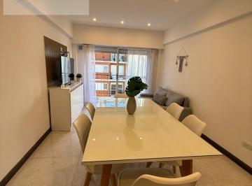 Departamento · 62m² · 3 Ambientes · Departamento en Venta 3 Ambientes a La Calle con Balcon Corrido.