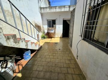 PH · 68m² · 3 Ambientes · Venta PH, 3 Ambientes, Patio y Terraza Propios, Ciudadela
