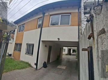 PH · 80m² · 3 Ambientes · 1 Cochera · PH en Monte Grande