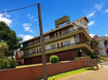 Departamento · 34m² · 3 Ambientes · 1 Cochera · Departamento con Vista Al Mar Zona Sur