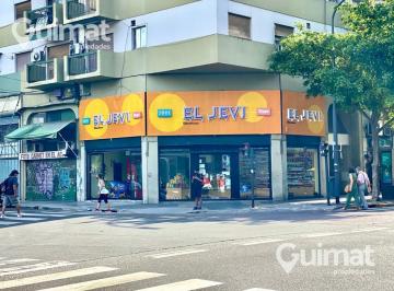 Local comercial · 220m² · Excelente Local Cordoba Esquina Junin, Frente a Facultad de Medicina y Plaza Houssay