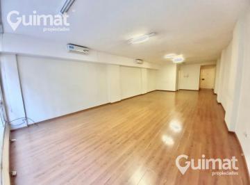 Oficina comercial · 63m² · 1 Ambiente · Oficina Planta Libre de 63 m² Cubiertos Excelente Ubicación