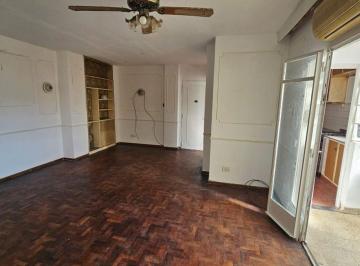Departamento · 84m² · 4 Ambientes · 1 Cochera · Venta Departamento 3 Dorm. con Cochera