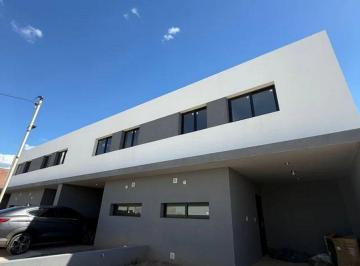 PH · 115m² · 4 Ambientes · 1 Cochera · Venta Duplex 3 Dor en Quebradas de Manantiales