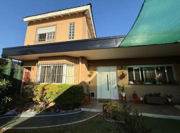 Casa · 115m² · 4 Ambientes · 1 Cochera · Venta Casa 4 Ambientes Tortuguitas Apta Crédito