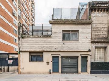 PH de 4 ambientes, Parque Centenario · Hermoso PH con Entrada Independiente, Cochera, Patio y Terraza