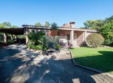 Casa · 242m² · 7 Ambientes · 2 Cocheras · Alquiler Casa Pinar Sur 3 Dorm Piscina Barbacoa