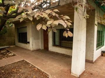 Casa · 91m² · 3 Ambientes · 1 Cochera · Venta Casa 3 Amb en Ituzaingo