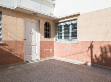 PH · 71m² · 3 Ambientes · PH 3 Amb en Venta Avellaneda Al Frente con Patio