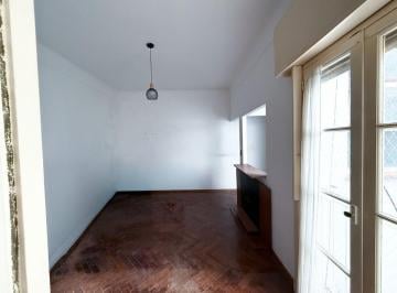 PH · 38m² · 2 Ambientes · Venta PH Luminoso 2 Ambientes - Caballito