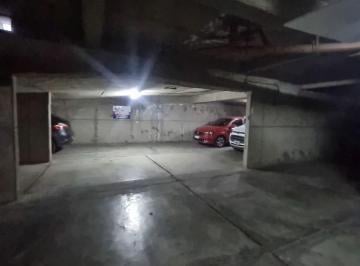 Garage , Área Fundacional · Venta. 1 Deposito. 3 Cocheras. Subterrania. Porton Automatico. Ciudad de Mendoza.
