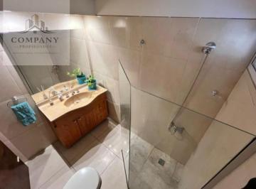 Casa · 167m² · 5 Ambientes · Casa en Parque Luro