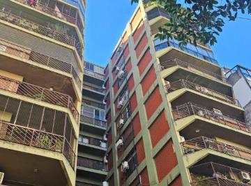 Departamento de 2 ambientes, Balvanera · Venta Bellísimo Dos Ambientes con Gran Balcón