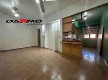 Departamento de 3 ambientes, Mataderos · Departamento Tipo PH 3 Ambientes Al Frente en Pb - Mataderos