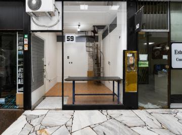Local comercial · 18m² · Local en 2 Plantas en Inmejorabble Ubicación!