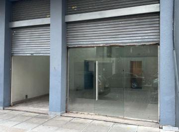 Local comercial de 1 ambiente, Parque Patricios · Local Comercial de 60 m² en Venta en Parque Patricios