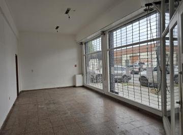Local comercial · 40m² · 2 Ambientes · Alquiler Comercial en Wsquina. Magallanes Esq Bermejo