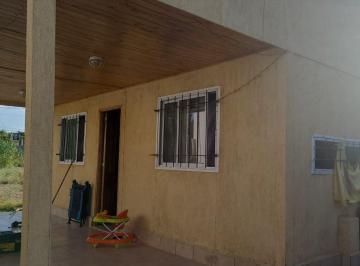 Casa · 50m² · 2 Ambientes · 1 Cochera · Venta de Dos Viviendas Industrializadas, Medrano
